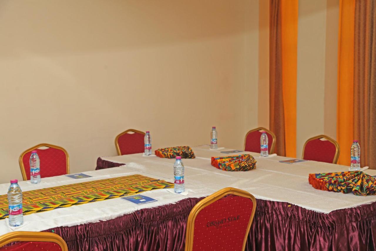 Grand Star Hotel North Legon ภายนอก รูปภาพ