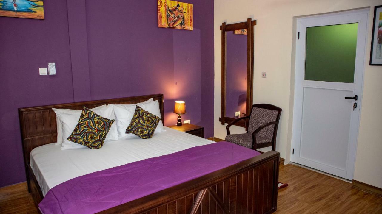 Grand Star Hotel North Legon ภายนอก รูปภาพ